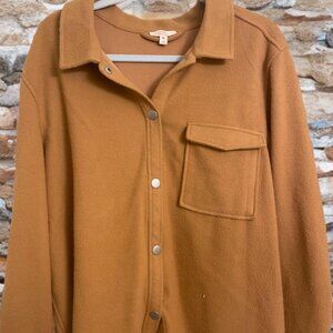 Como Vintage button-up shirt in size XL